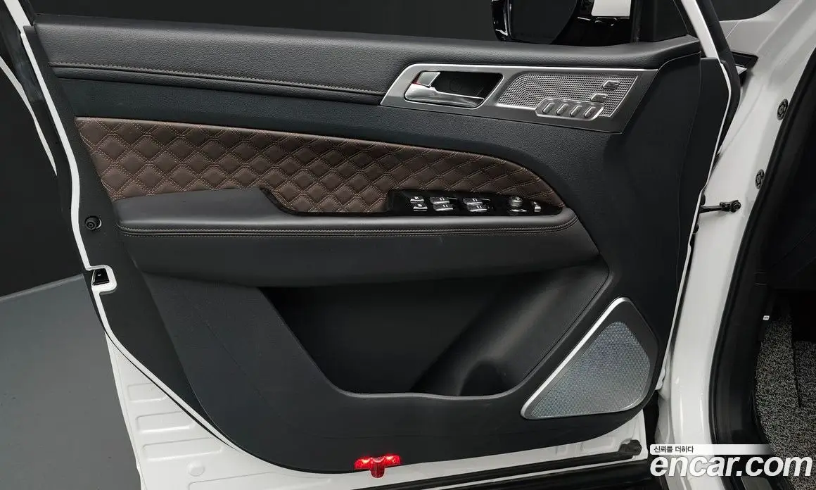 SsangYong Rexton 2022 2.2 автомат (гидро), фото 14
