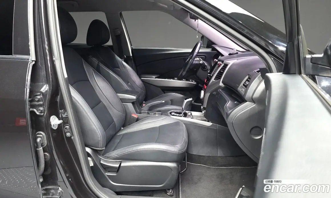 SsangYong TIBOLI 2015 1.6 автомат (гидро), фото 11 SsangYong TIBOLI 2015 1.6 автомат (гидро), фото 11