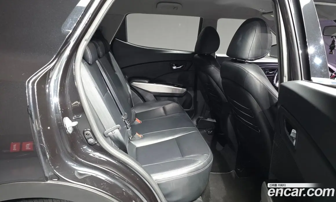 SsangYong TIBOLI 2015 1.6 автомат (гидро), фото 12 SsangYong TIBOLI 2015 1.6 автомат (гидро), фото 12