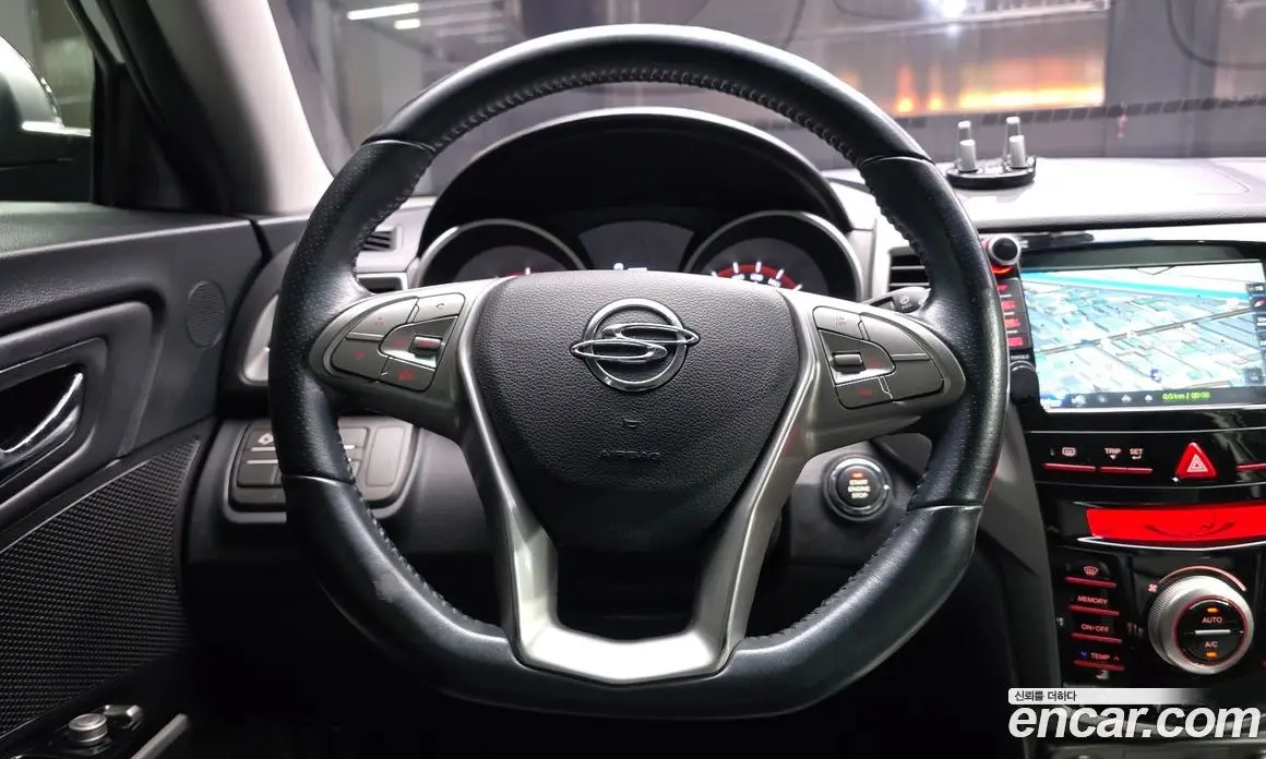 SsangYong TIBOLI 2015 1.6 автомат (гидро), фото 13 SsangYong TIBOLI 2015 1.6 автомат (гидро), фото 13