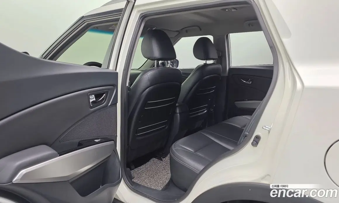 SsangYong TIBOLI 2016 1.6 автомат (гидро), фото 18 SsangYong TIBOLI 2016 1.6 автомат (гидро), фото 18