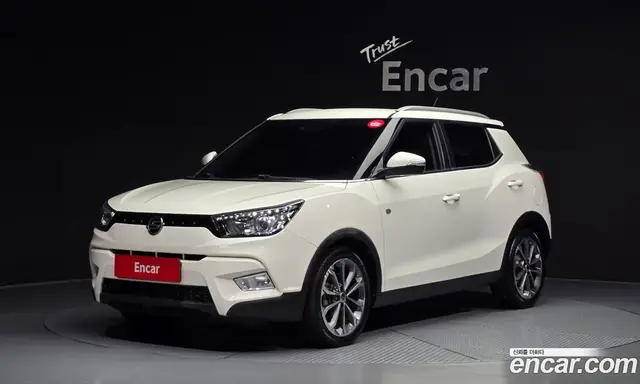 SsangYong TIBOLI 2017 1.6 автомат (гидро), миниатюра 1