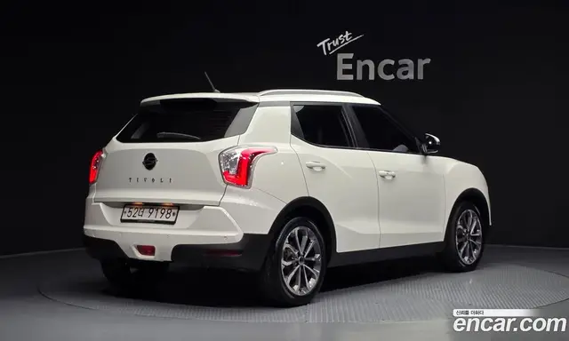 SsangYong TIBOLI 2017 1.6 автомат (гидро), миниатюра 2