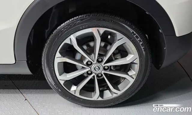 SsangYong TIBOLI 2017 1.6 автомат (гидро), миниатюра 5