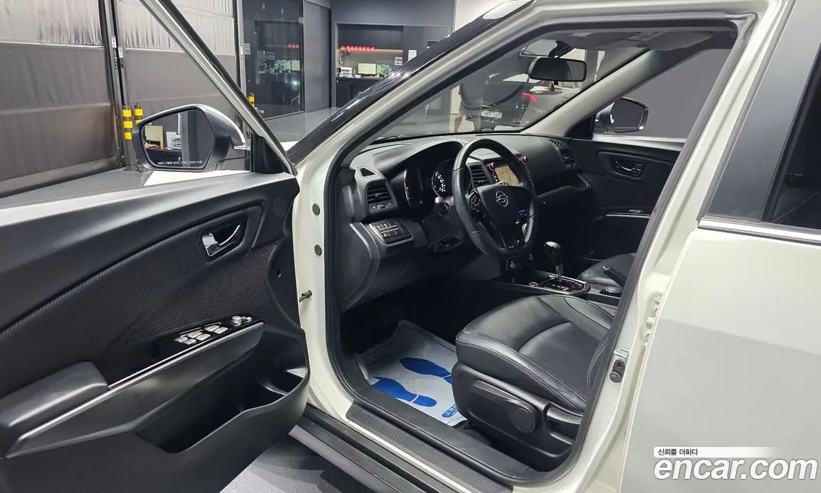 SsangYong TIBOLI 2017 1.6 автомат (гидро), фото 10