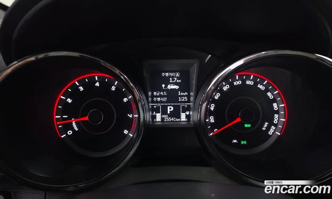 SsangYong TIBOLI 2018 1.6 автомат (гидро), фото 8 SsangYong TIBOLI 2018 1.6 автомат (гидро), фото 8