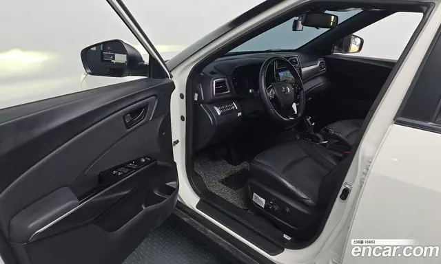 SsangYong TIBOLI 2020 1.5 автомат (гидро), миниатюра 12