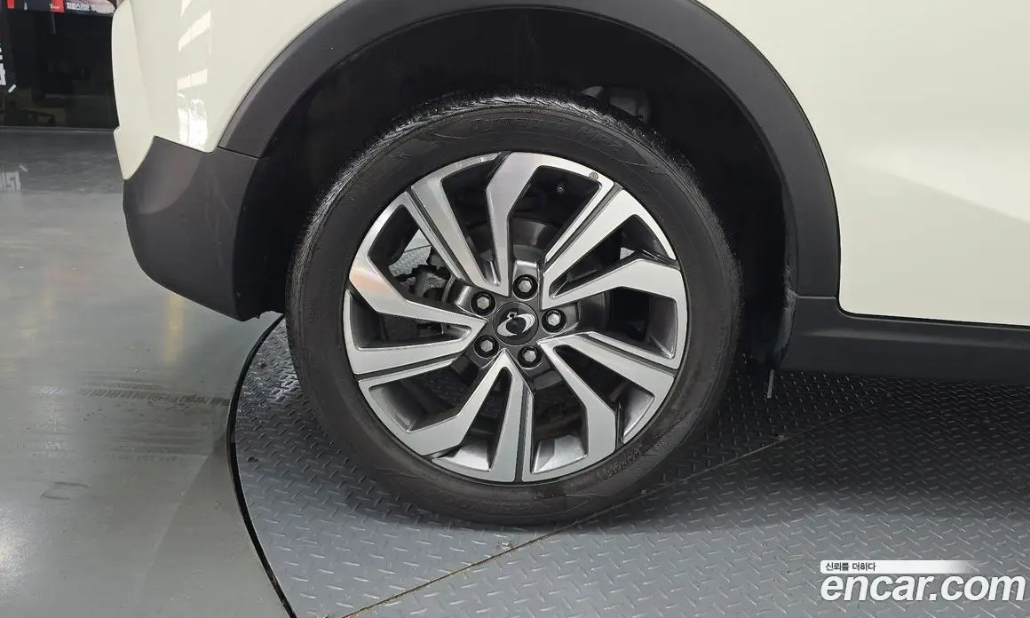 SsangYong TIBOLI 2020 1.5 автомат (гидро), фото 28 SsangYong TIBOLI 2020 1.5 автомат (гидро), фото 28