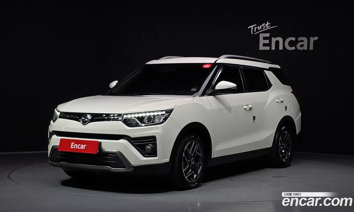 SsangYong TIBOLI 2021 1.5 автомат (гидро), фото 1 SsangYong TIBOLI 2021 1.5 автомат (гидро), фото 1