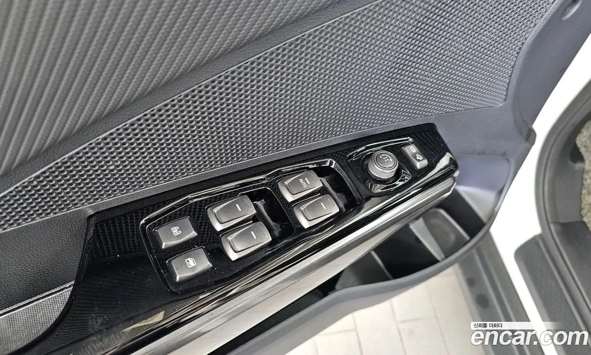 SsangYong TIBOLI 2021 1.5 автомат (гидро), фото 19 SsangYong TIBOLI 2021 1.5 автомат (гидро), фото 19