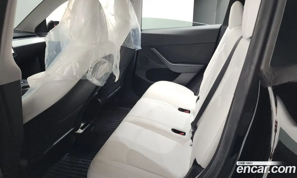 Tesla Model Y 2023 0.2 автомат (гидро), фото 17 Tesla Model Y 2023 0.2 автомат (гидро), фото 17