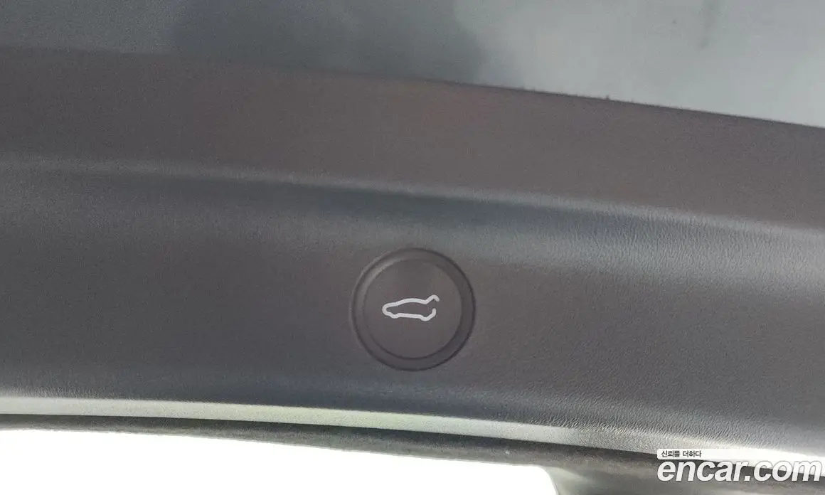 Tesla Model Y 2023 0.2 автомат (гидро), фото 23 Tesla Model Y 2023 0.2 автомат (гидро), фото 23