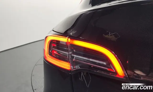Tesla Model Y 2023 0.2 автомат (гидро), миниатюра 9 Tesla Model Y 2023 0.2 автомат (гидро), миниатюра 9