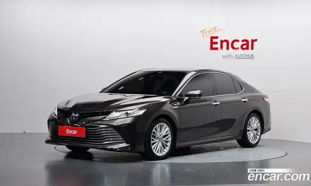 Toyota Camry 2018 2.5 автомат (гидро), миниатюра 1 Toyota Camry 2018 2.5 автомат (гидро), миниатюра 1