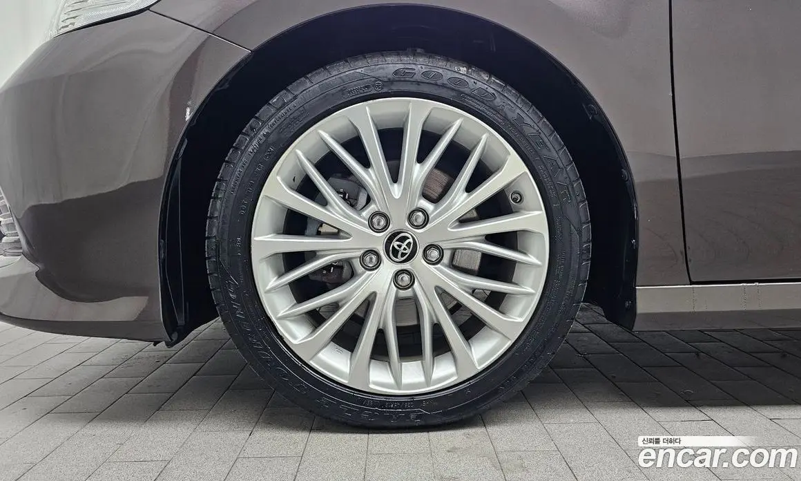 Toyota Camry 2018 2.5 автомат (гидро), фото 5 Toyota Camry 2018 2.5 автомат (гидро), фото 5