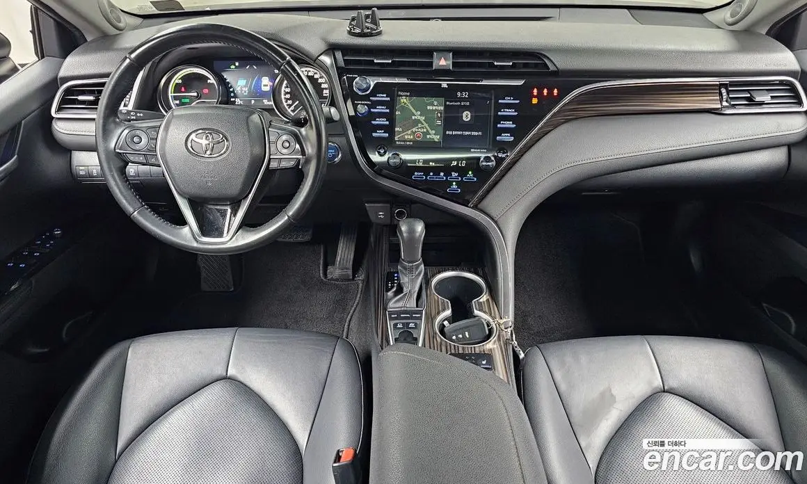 Toyota Camry 2018 2.5 автомат (гидро), фото 10 Toyota Camry 2018 2.5 автомат (гидро), фото 10