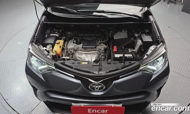Toyota RAV4 2018 2.5 автомат (гидро), миниатюра 6 Toyota RAV4 2018 2.5 автомат (гидро), миниатюра 6