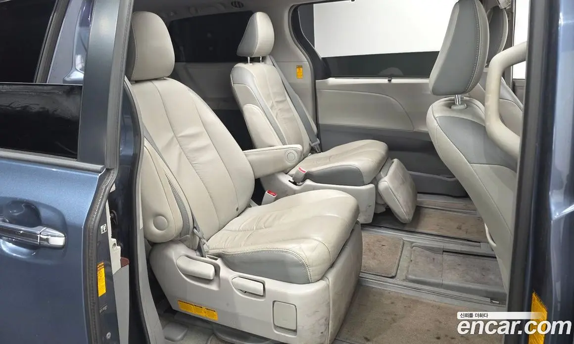 Toyota Sienna 2014 3.5 автомат (гидро), фото 11 Toyota Sienna 2014 3.5 автомат (гидро), фото 11