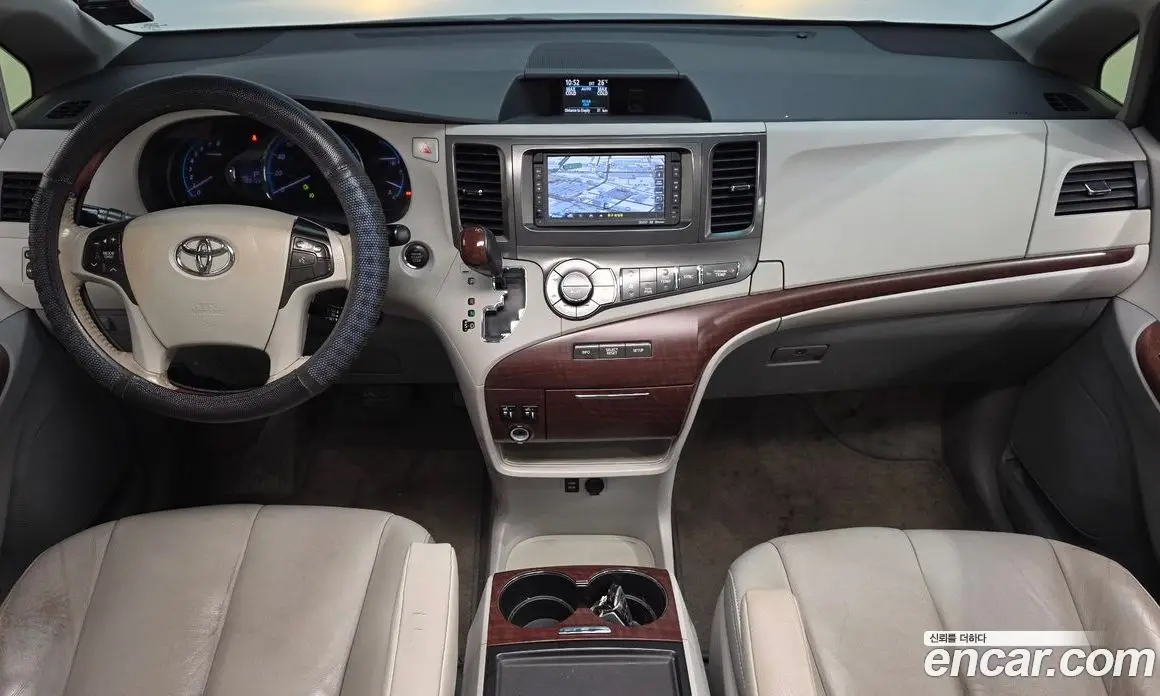 Toyota Sienna 2014 3.5 автомат (гидро), фото 7 Toyota Sienna 2014 3.5 автомат (гидро), фото 7