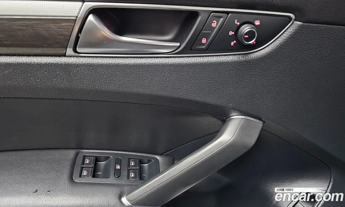 Volkswagen Passat 2018 2.0 автомат (гидро), фото 11 Volkswagen Passat 2018 2.0 автомат (гидро), фото 11