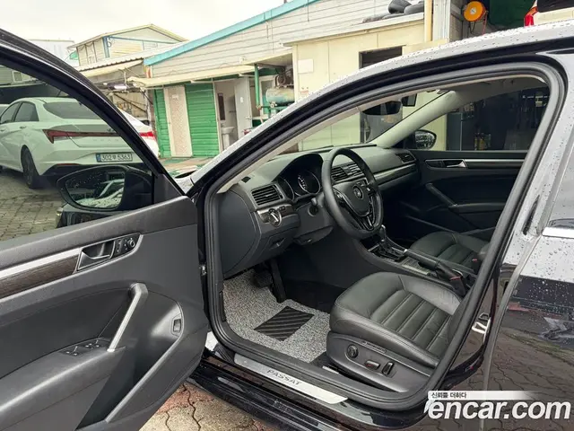 Volkswagen Passat 2018 2.0 автомат (гидро), миниатюра 10 Volkswagen Passat 2018 2.0 автомат (гидро), миниатюра 10