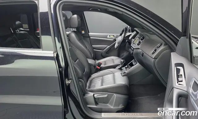 Volkswagen Tiguan 2016 2.0 автомат (гидро), миниатюра 11 Volkswagen Tiguan 2016 2.0 автомат (гидро), миниатюра 11