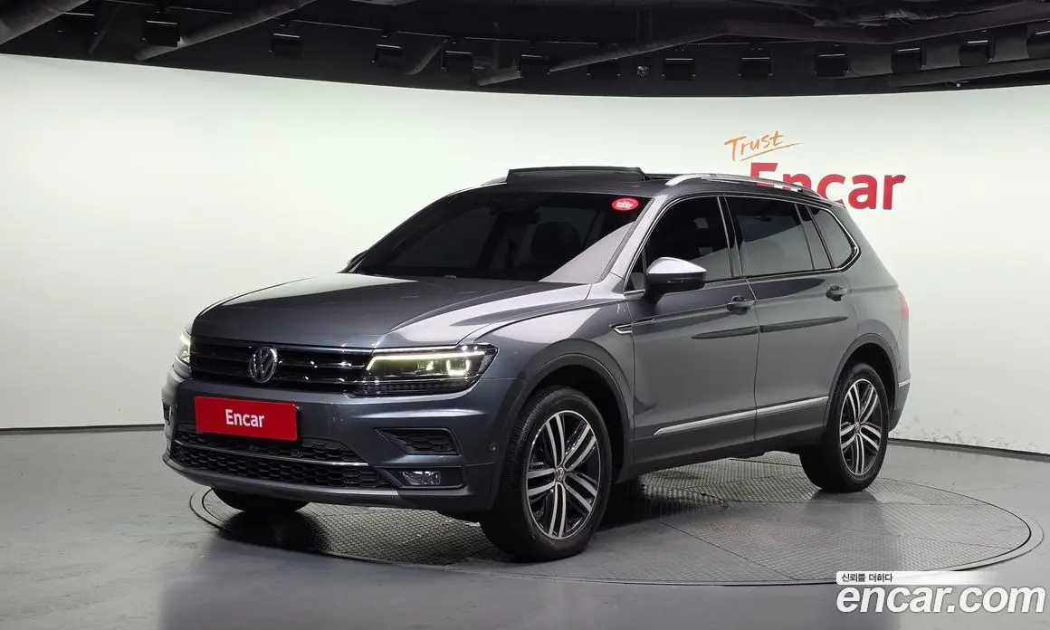 Volkswagen Tiguan 2020 2.0 автомат (гидро), фото 1 Volkswagen Tiguan 2020 2.0 автомат (гидро), фото 1