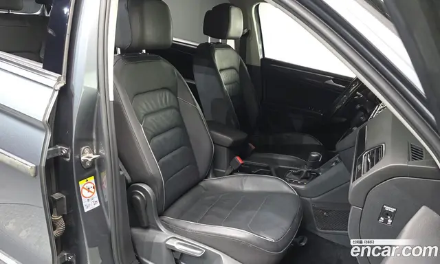 Volkswagen Tiguan 2020 2.0 автомат (гидро), миниатюра 10 Volkswagen Tiguan 2020 2.0 автомат (гидро), миниатюра 10