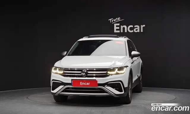 Volkswagen Tiguan 2022 2.0 автомат (гидро), миниатюра 2 Volkswagen Tiguan 2022 2.0 автомат (гидро), миниатюра 2