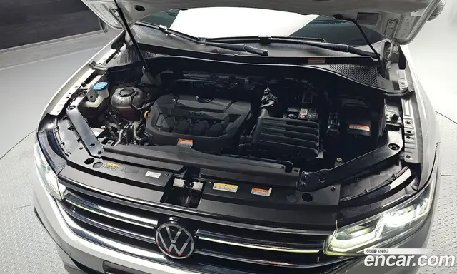 Volkswagen Tiguan 2022 2.0 автомат (гидро), миниатюра 5 Volkswagen Tiguan 2022 2.0 автомат (гидро), миниатюра 5
