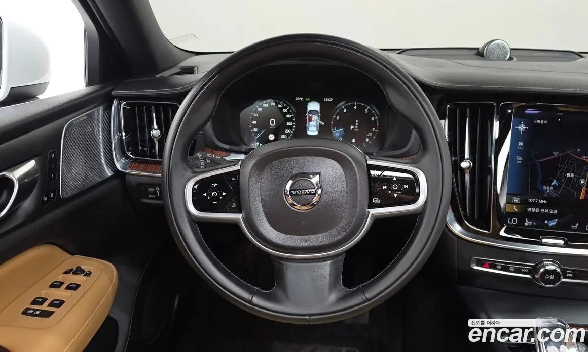 Volvo S60 2021 2.0 автомат (гидро), фото 18 Volvo S60 2021 2.0 автомат (гидро), фото 18