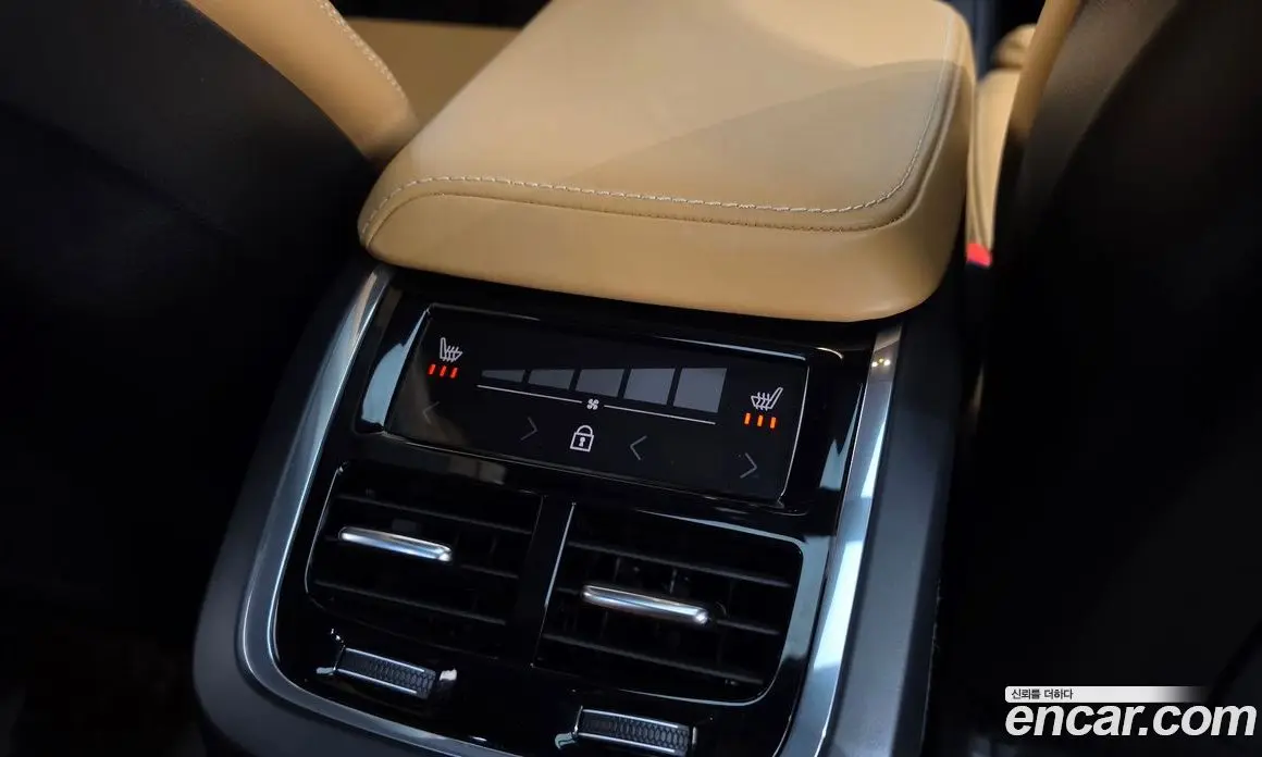 Volvo S60 2021 2.0 автомат (гидро), фото 34 Volvo S60 2021 2.0 автомат (гидро), фото 34
