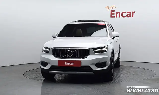 Volvo XC40 2020 2.0 автомат (гидро), миниатюра 2 Volvo XC40 2020 2.0 автомат (гидро), миниатюра 2