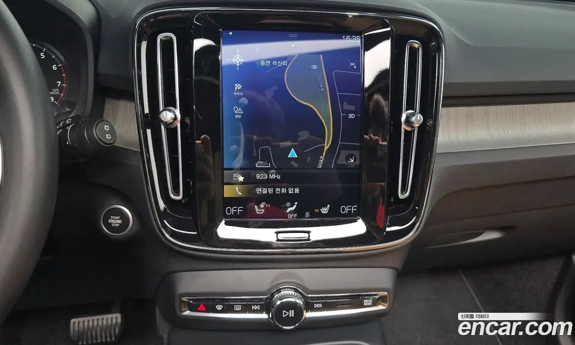 Volvo XC40 2020 2.0 автомат (гидро), фото 21 Volvo XC40 2020 2.0 автомат (гидро), фото 21