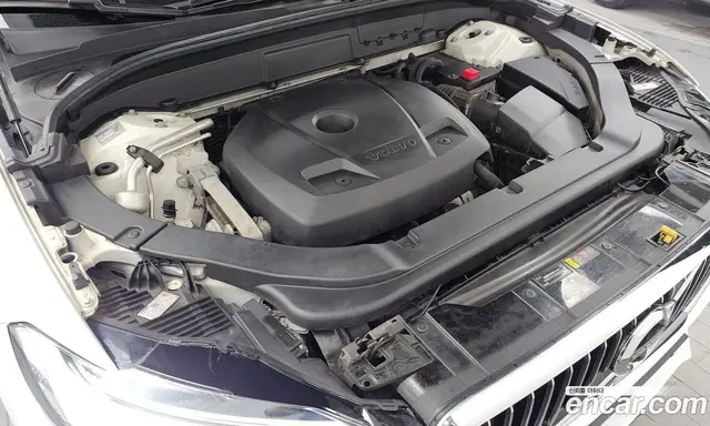 Volvo XC60 2017 2.0 автомат (гидро), миниатюра 6 Volvo XC60 2017 2.0 автомат (гидро), миниатюра 6