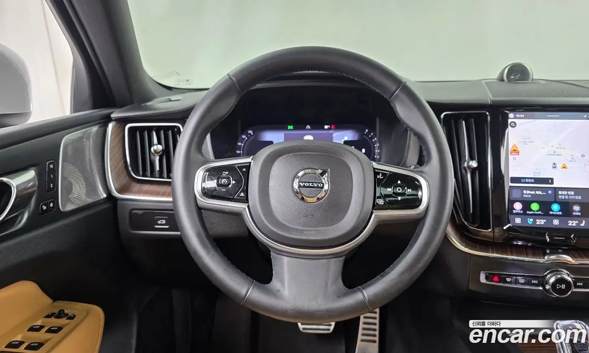 Volvo XC60 2022 2.0 автомат (гидро), фото 18 Volvo XC60 2022 2.0 автомат (гидро), фото 18