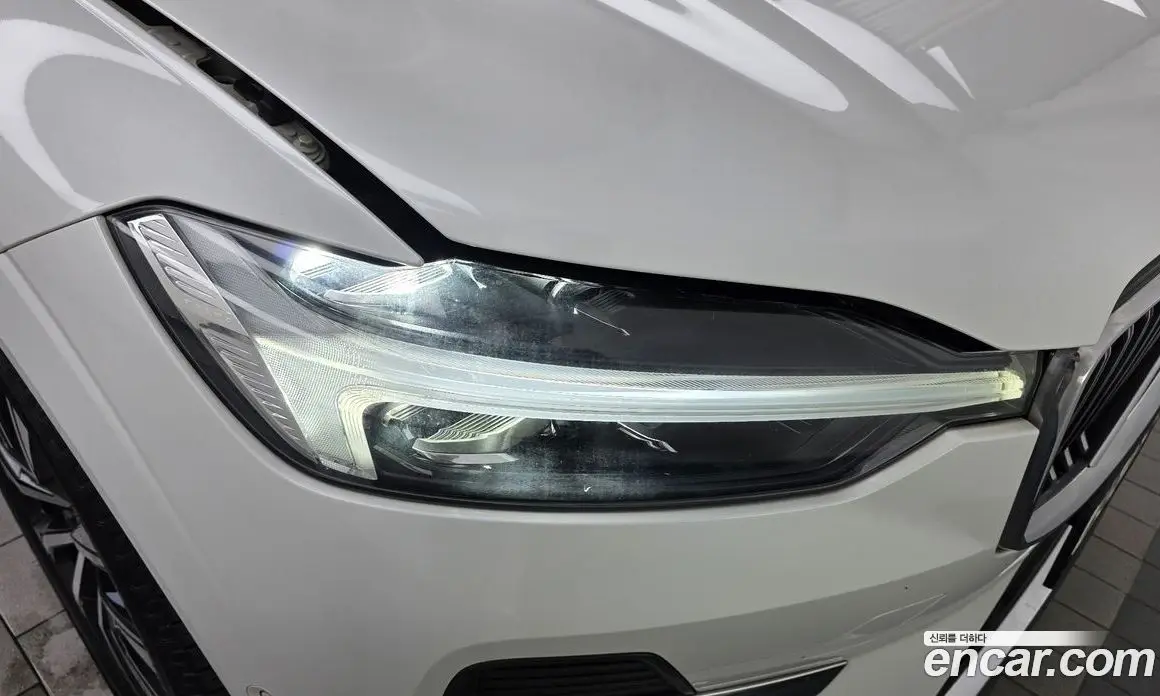 Volvo XC60 2022 2.0 автомат (гидро), фото 8 Volvo XC60 2022 2.0 автомат (гидро), фото 8