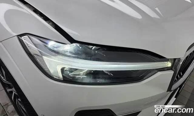 Volvo XC60 2022 2.0 автомат (гидро), миниатюра 8 Volvo XC60 2022 2.0 автомат (гидро), миниатюра 8
