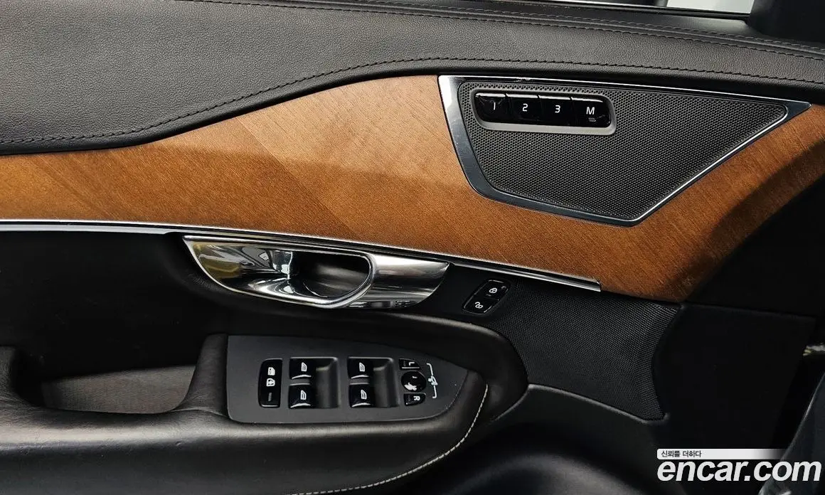 Volvo XC90 2016 2.0 автомат (гидро), фото 19 Volvo XC90 2016 2.0 автомат (гидро), фото 19