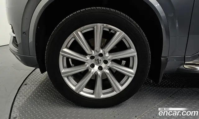Volvo XC90 2016 2.0 автомат (гидро), миниатюра 5 Volvo XC90 2016 2.0 автомат (гидро), миниатюра 5