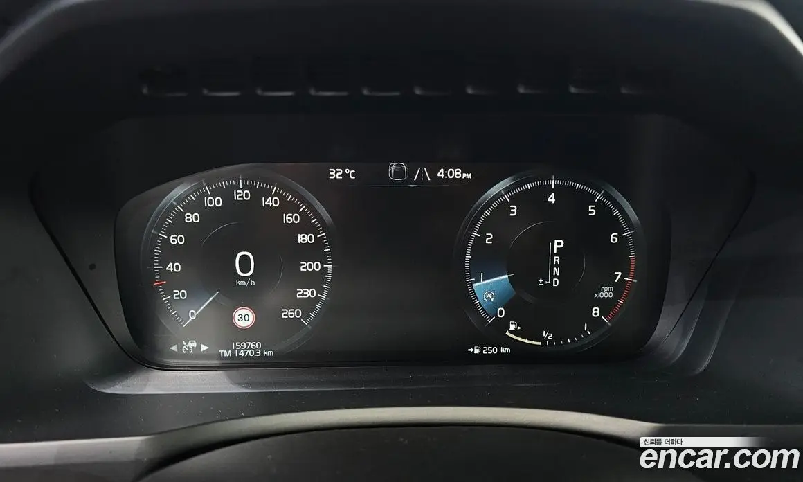 Volvo XC90 2016 2.0 автомат (гидро), фото 8 Volvo XC90 2016 2.0 автомат (гидро), фото 8