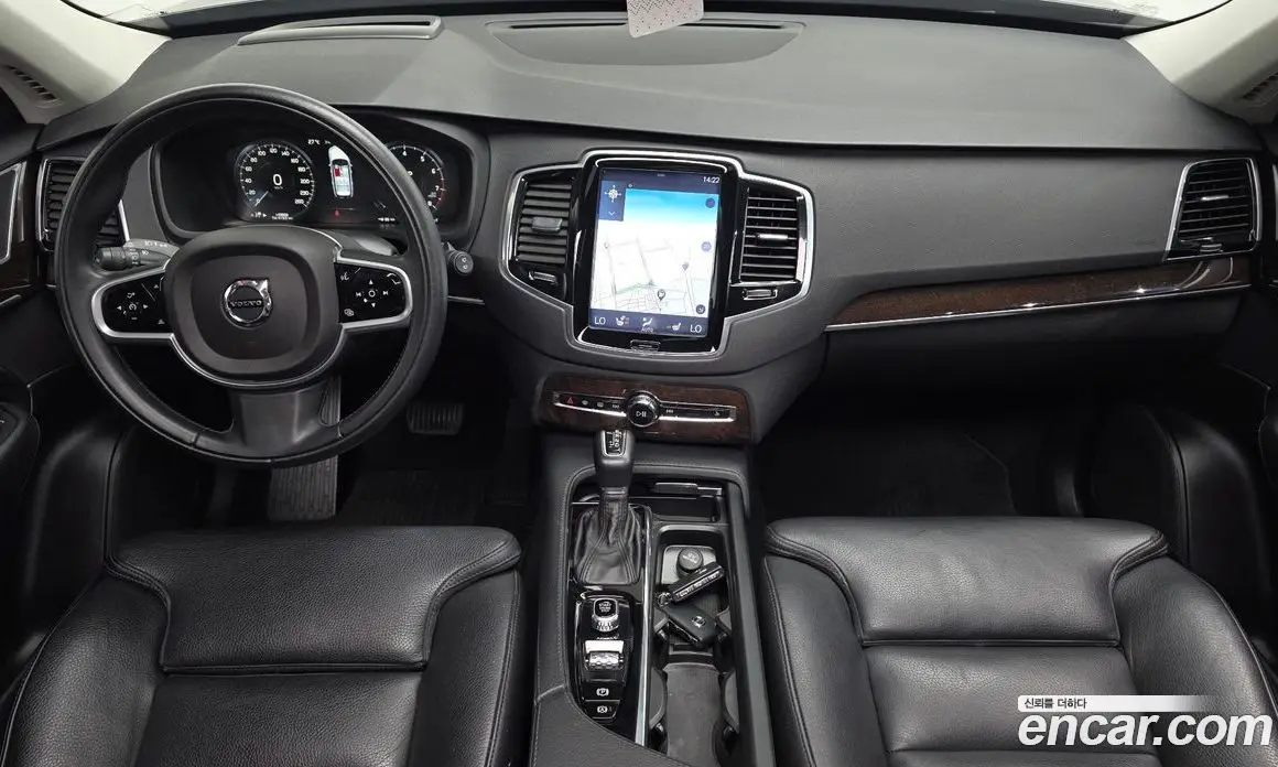 Volvo XC90 2018 2.0 автомат (гидро), фото 7 Volvo XC90 2018 2.0 автомат (гидро), фото 7