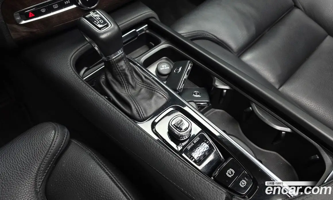 Volvo XC90 2018 2.0 автомат (гидро), фото 9 Volvo XC90 2018 2.0 автомат (гидро), фото 9