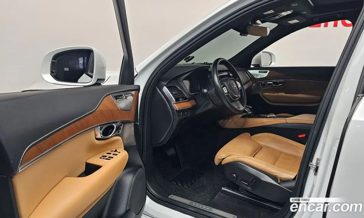 Volvo XC90 2019 2.0 автомат (гидро), фото 12 Volvo XC90 2019 2.0 автомат (гидро), фото 12