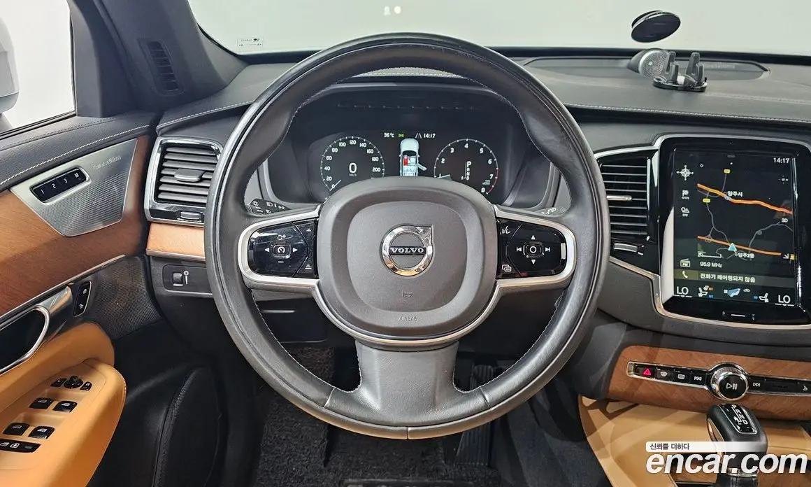 Volvo XC90 2019 2.0 автомат (гидро), фото 17 Volvo XC90 2019 2.0 автомат (гидро), фото 17