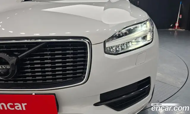 Volvo XC90 2019 2.0 автомат (гидро), миниатюра 7 Volvo XC90 2019 2.0 автомат (гидро), миниатюра 7