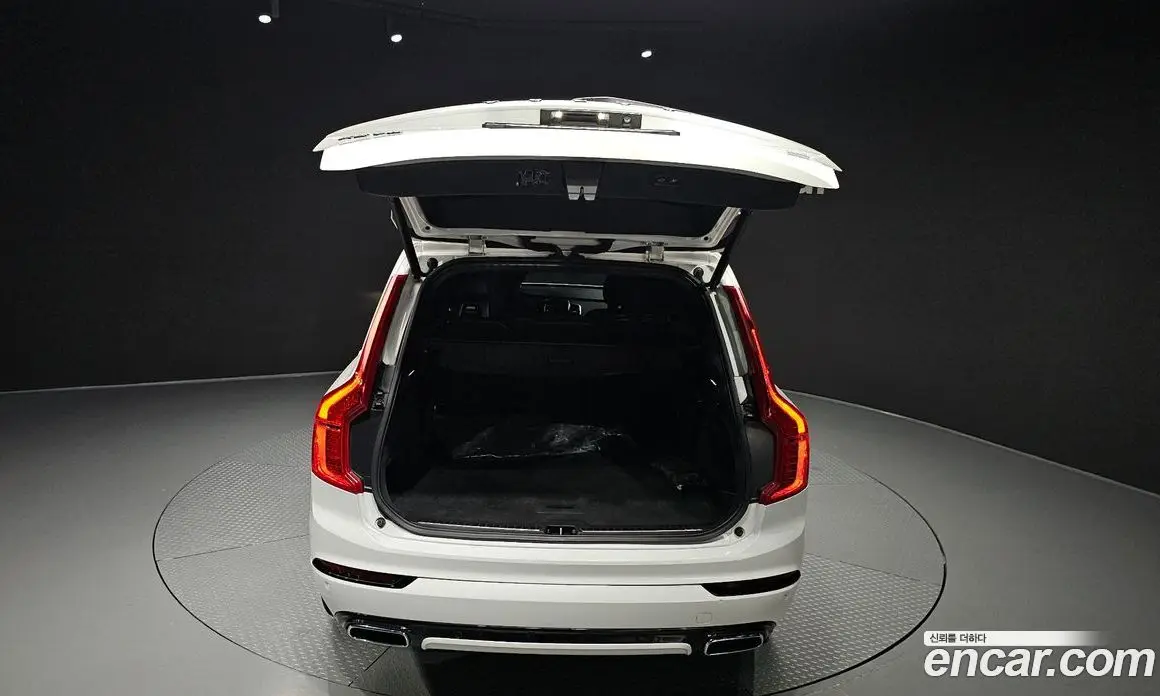 Volvo XC90 2021 2.0 автомат (гидро), фото 20 Volvo XC90 2021 2.0 автомат (гидро), фото 20