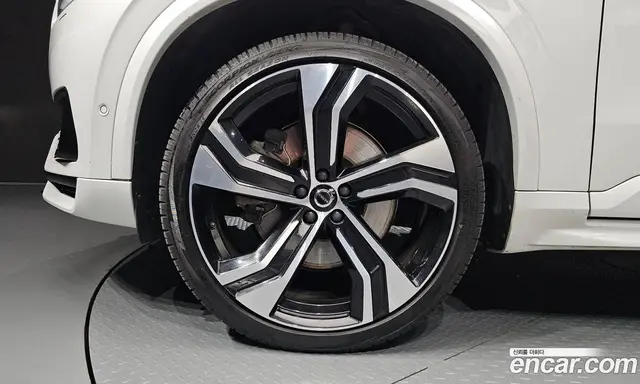 Volvo XC90 2021 2.0 автомат (гидро), миниатюра 5 Volvo XC90 2021 2.0 автомат (гидро), миниатюра 5