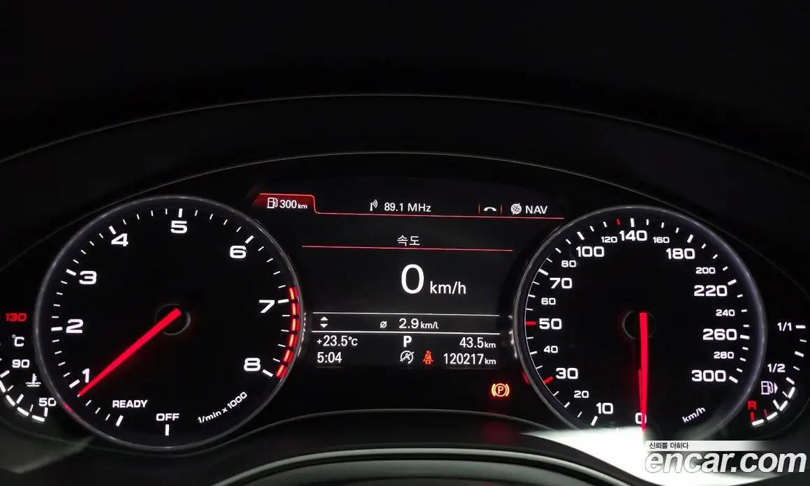Audi A6 2015 2.0 автомат (гидро), фото 8 Audi A6 2015 2.0 автомат (гидро), фото 8