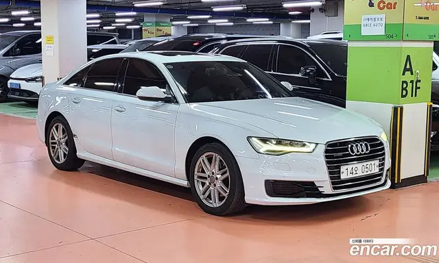 Audi A6 2016 2.0 автомат (гидро), миниатюра 1